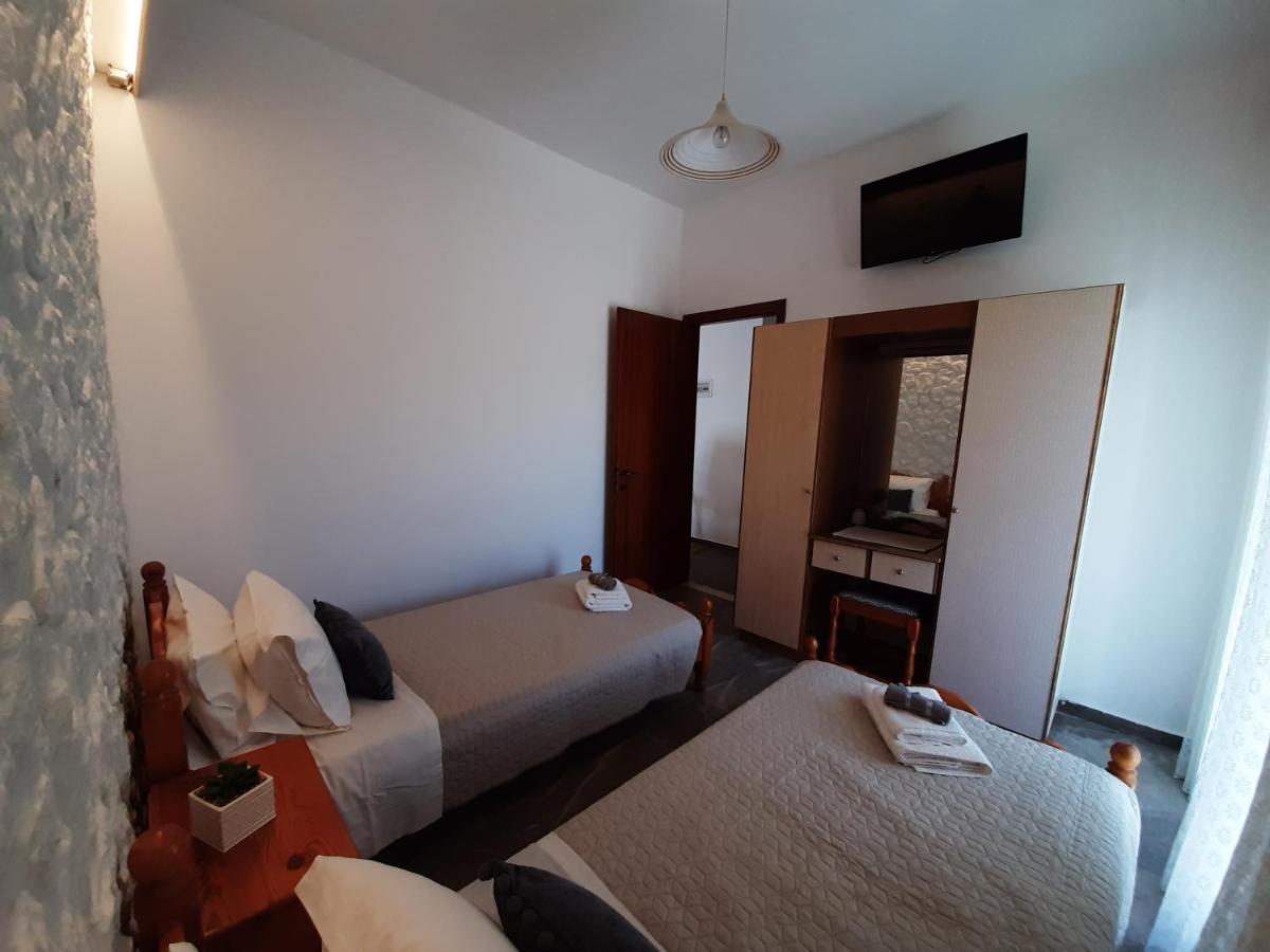 Spiridoula 1 Studios & Apartments Sidárion Eksteriør billede