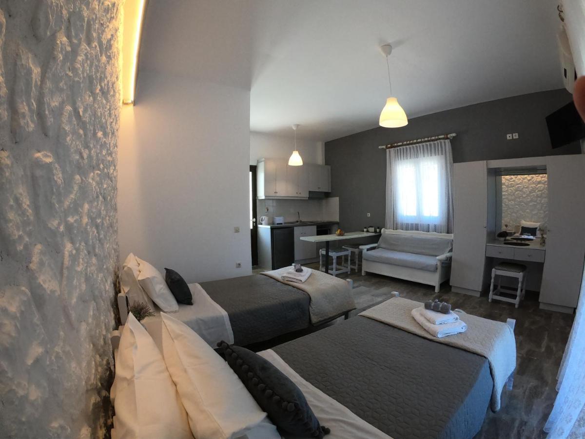 Spiridoula 1 Studios & Apartments Sidárion Eksteriør billede
