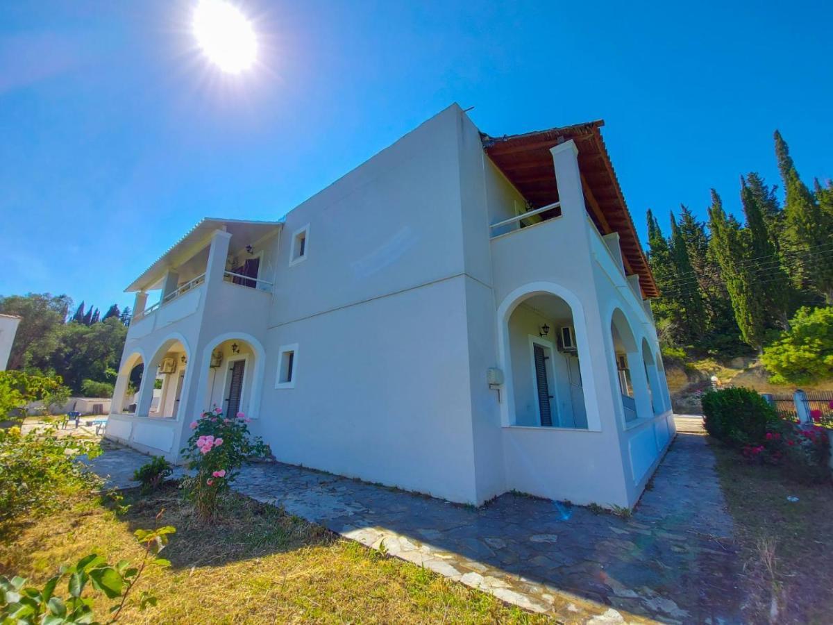 Spiridoula 1 Studios & Apartments Sidárion Eksteriør billede